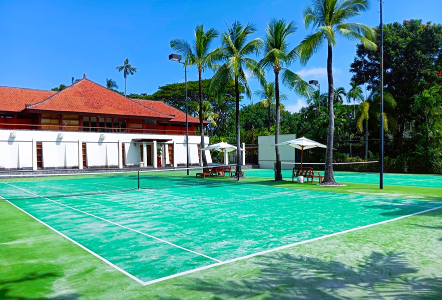 Tennis Courts