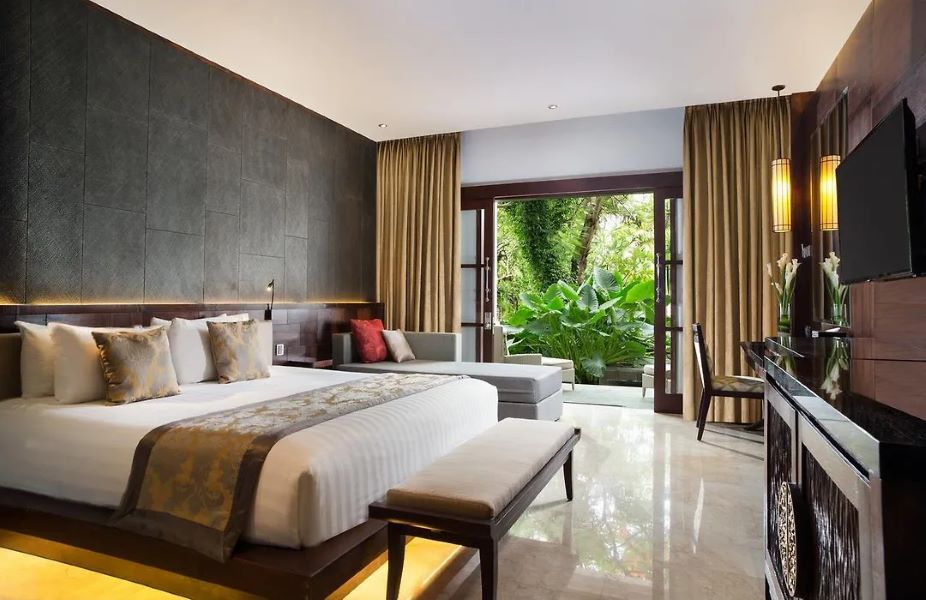 Tennis Holiday in Bali - Puri Santrian - Premier Deluxe Room 