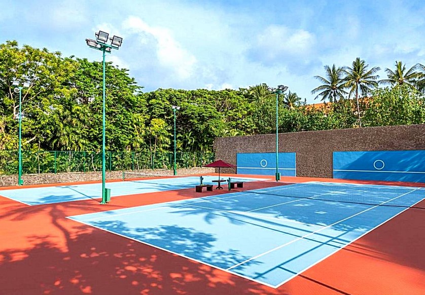 Tennis Courts